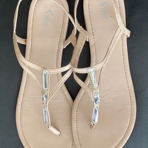 Fioni Sandals